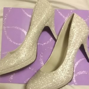 Hot tomato holographic high heels